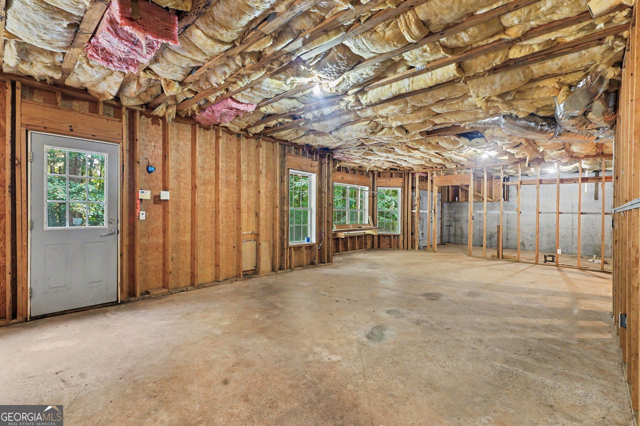 313 Fallstone Path Property Photo 29