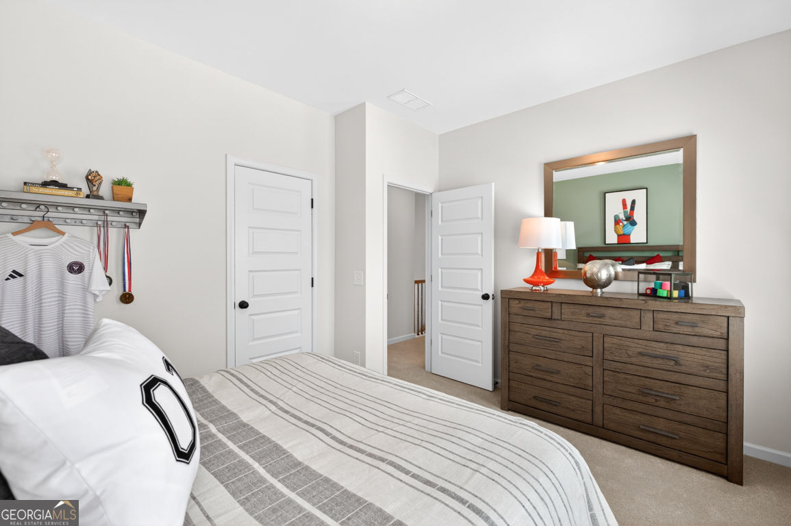 247 Shire Loop Property Photo 28