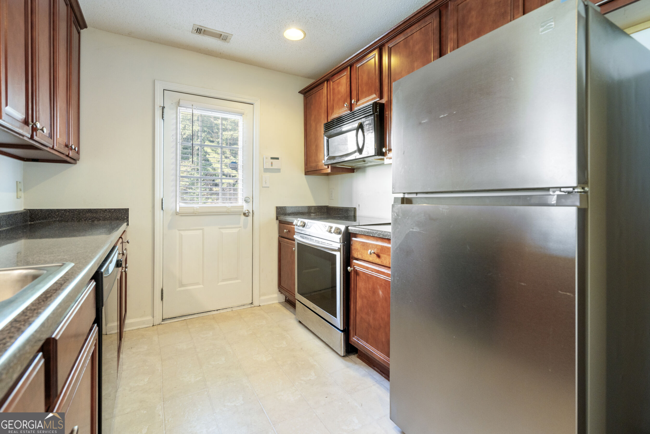 8190 Oakley Circle # 2 Property Photo 8