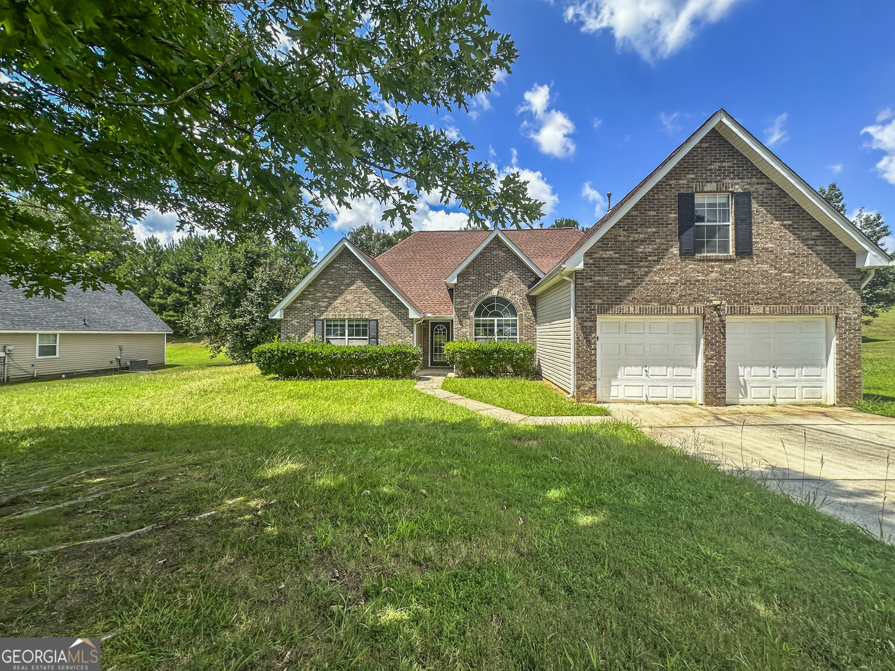 1017 Maris Lane Property Photo 1