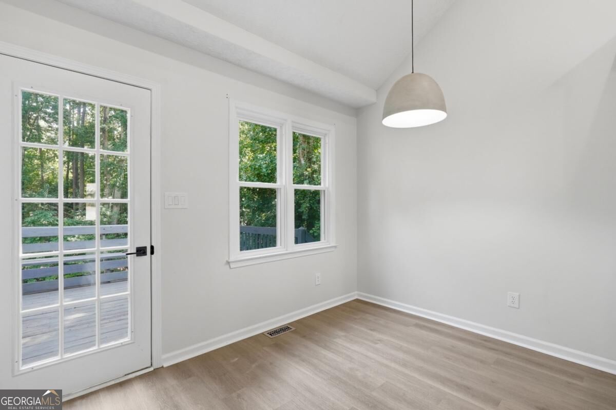 1003 Queensbury Run Property Photo 10