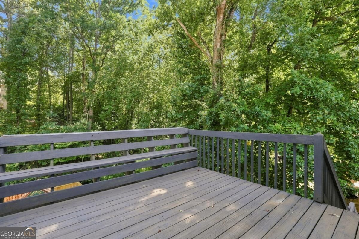 1003 Queensbury Run Property Photo 11
