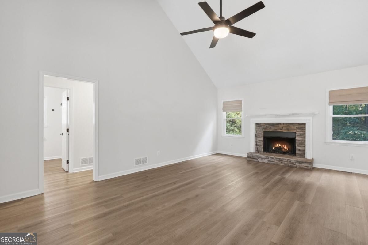 1003 Queensbury Run Property Photo 15