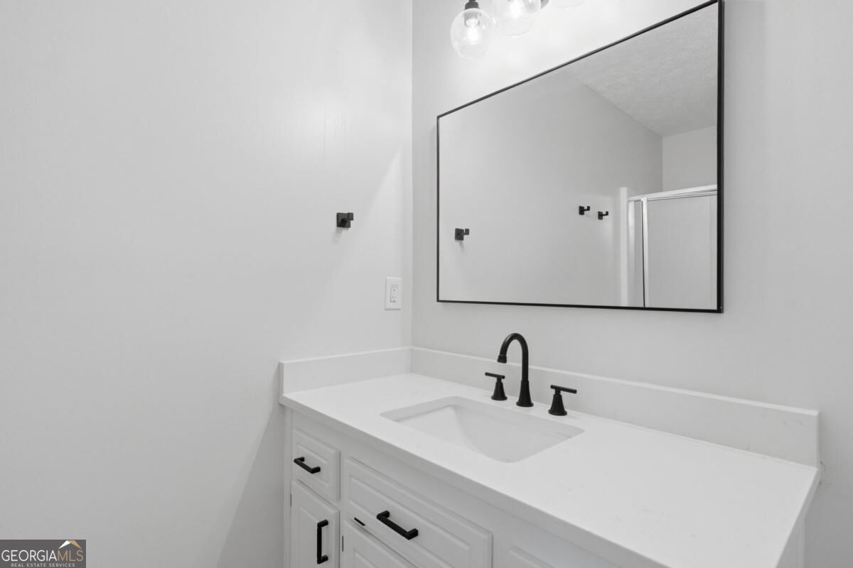 1003 Queensbury Run Property Photo 21