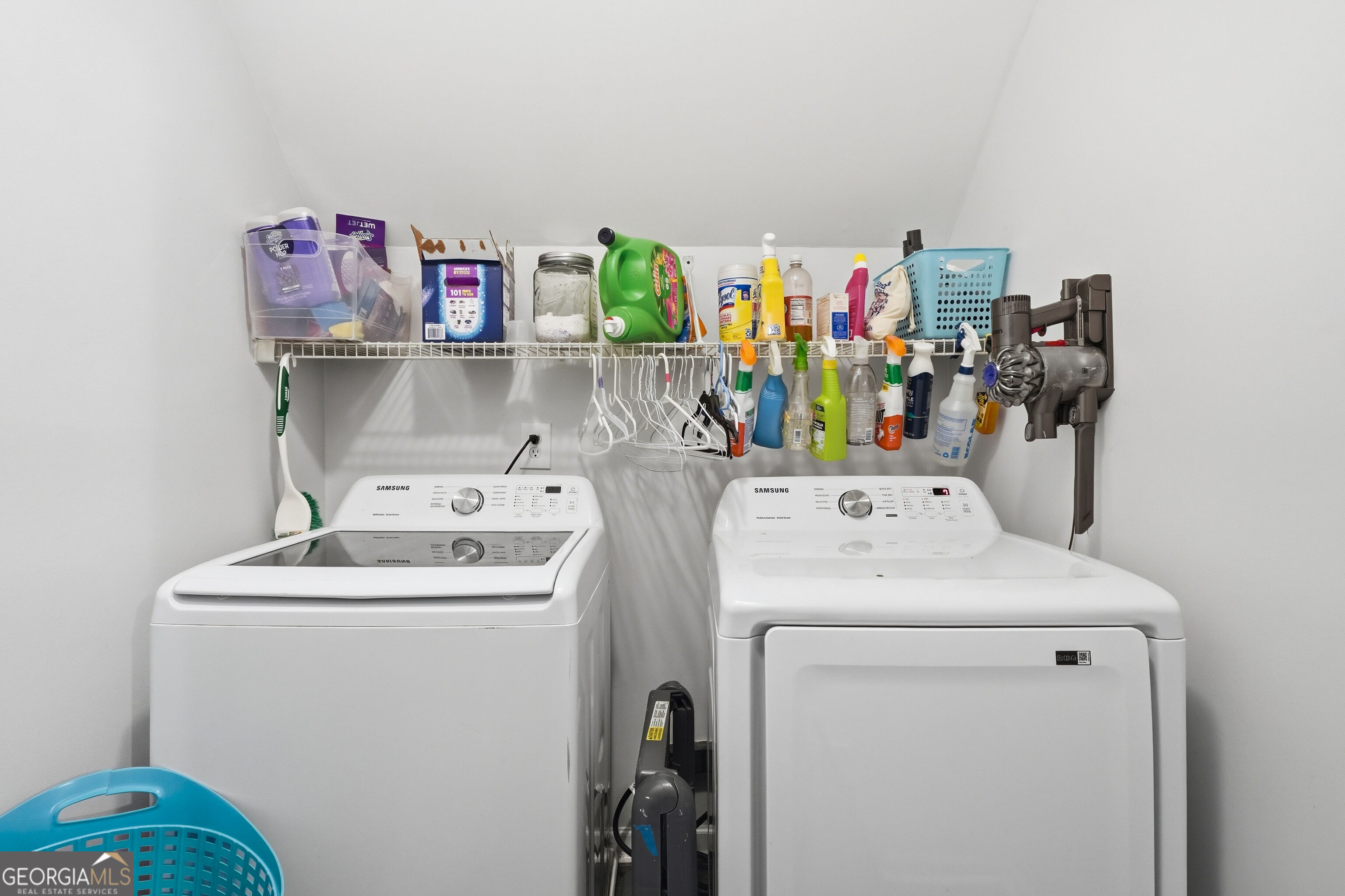 4960 Niagara Drive Nw Property Photo 26