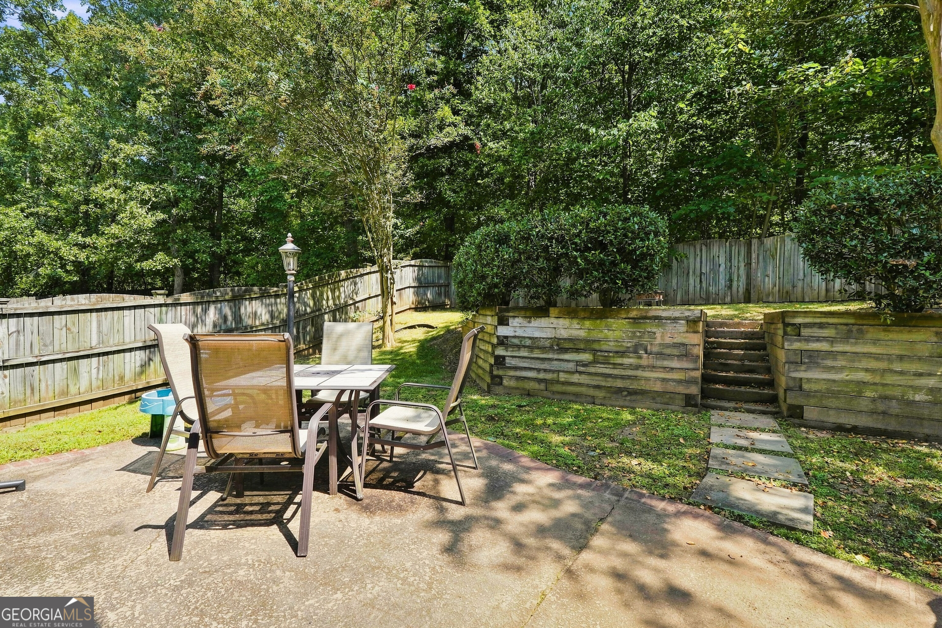 4960 Niagara Drive Nw Property Photo 33