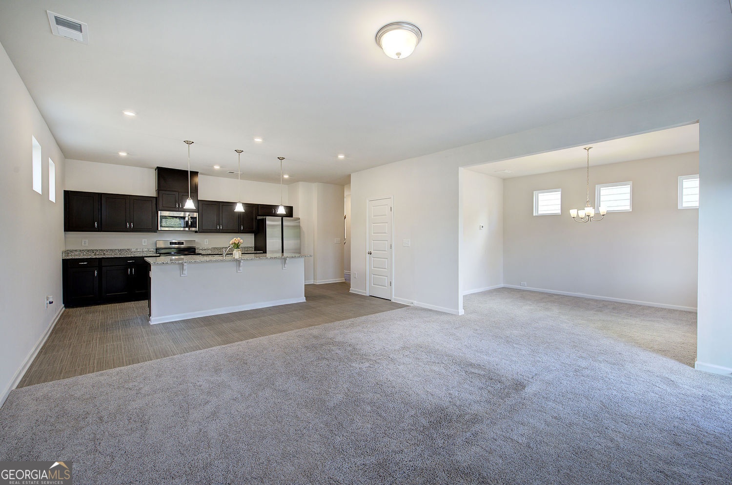 416 Perth Drive Property Photo 12