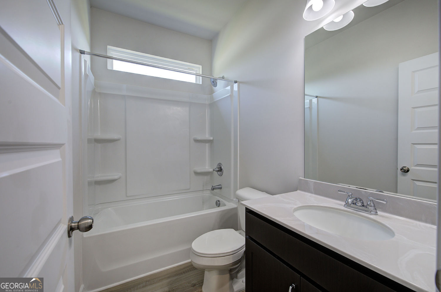 416 Perth Drive Property Photo 32