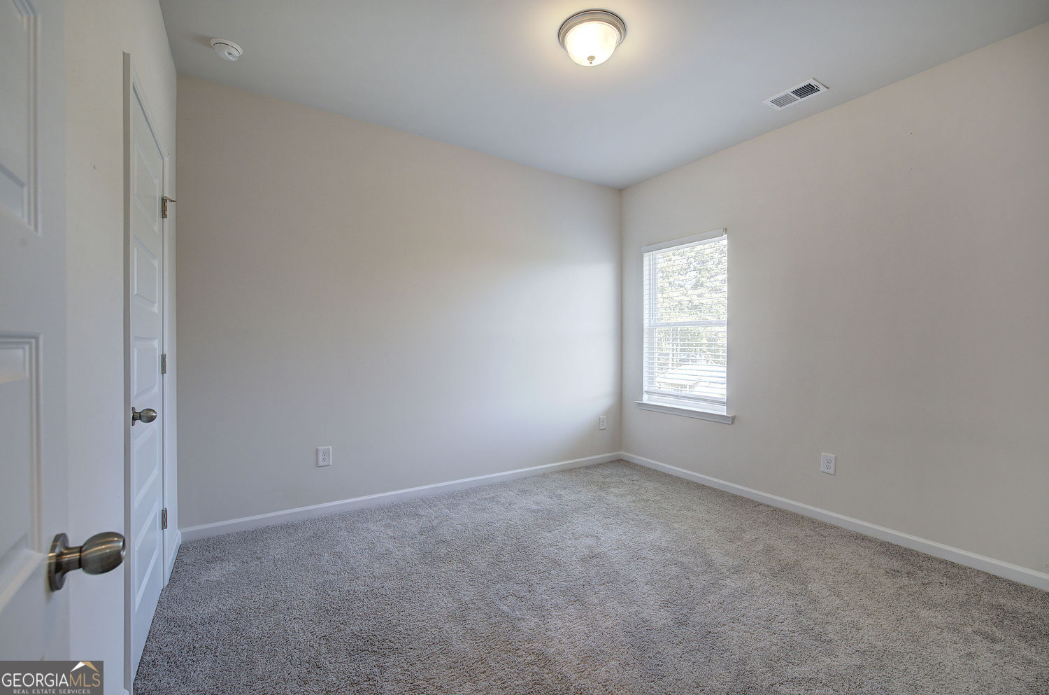 416 Perth Drive Property Photo 35