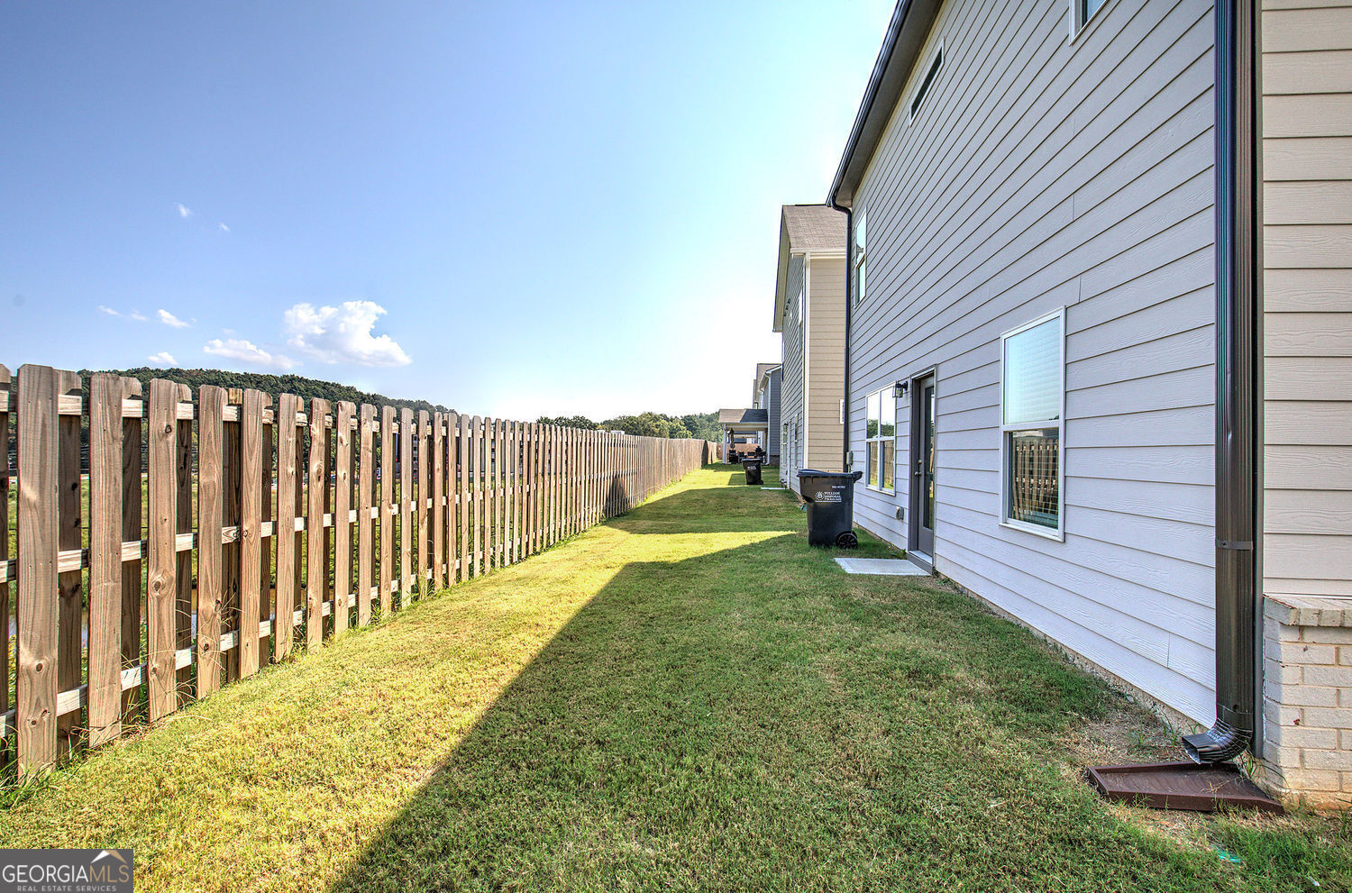 416 Perth Drive Property Photo 40