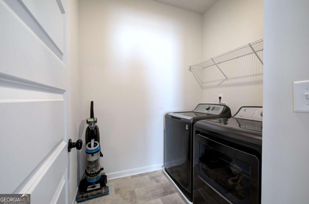 810 Dundee Way Property Photo 27