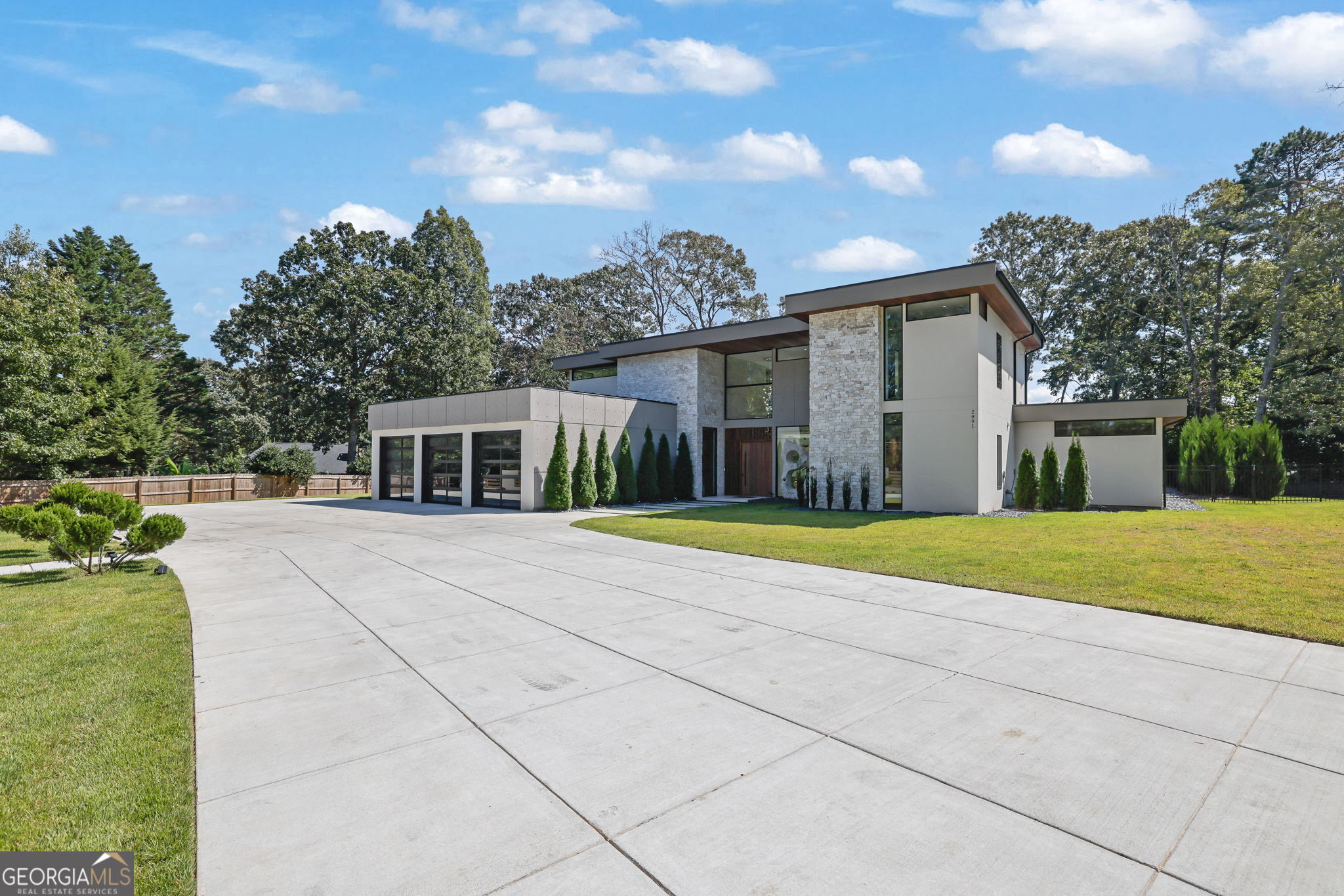 2991 Lassiter Road Property Photo 4