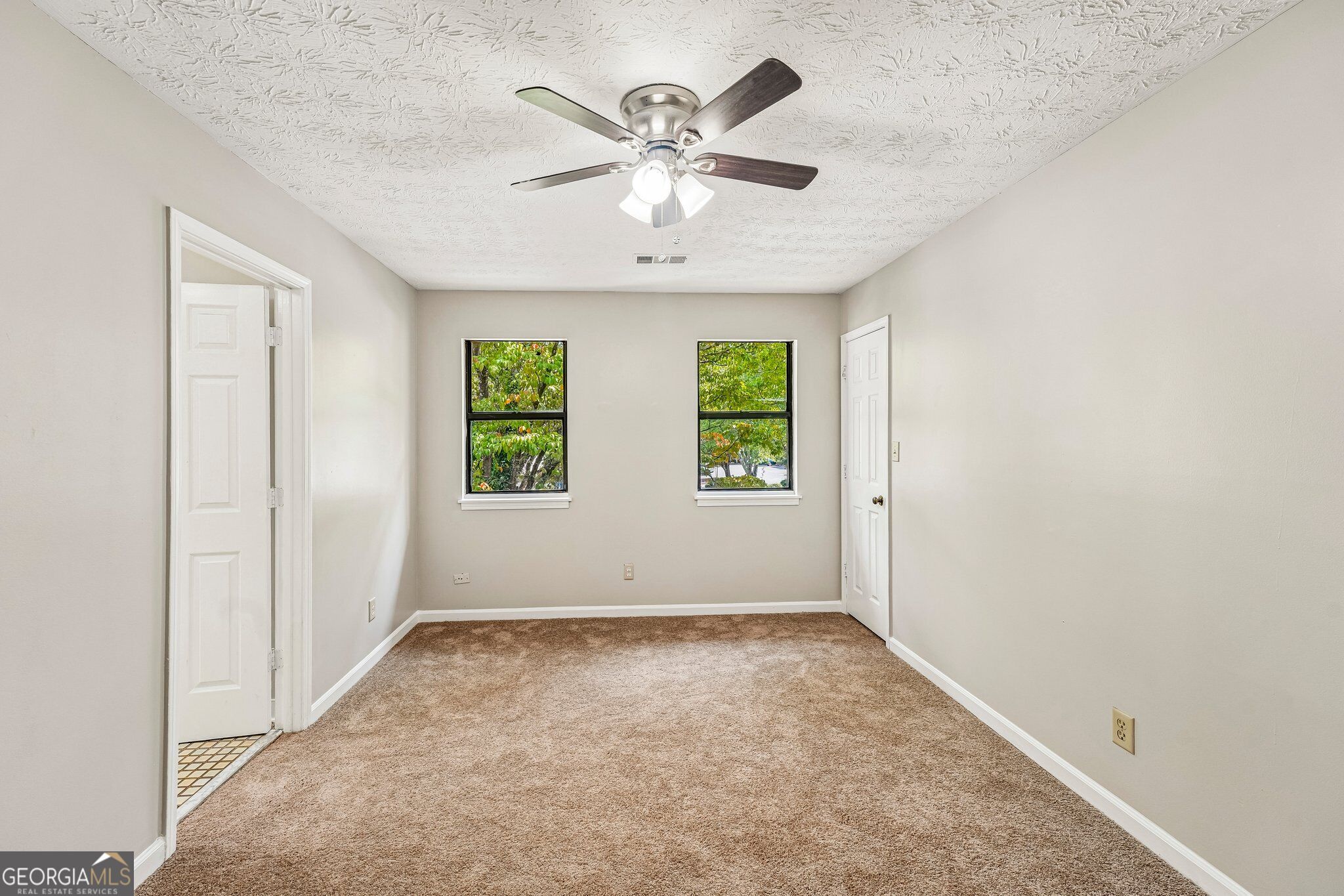 3190 Cape Circle Property Photo 18