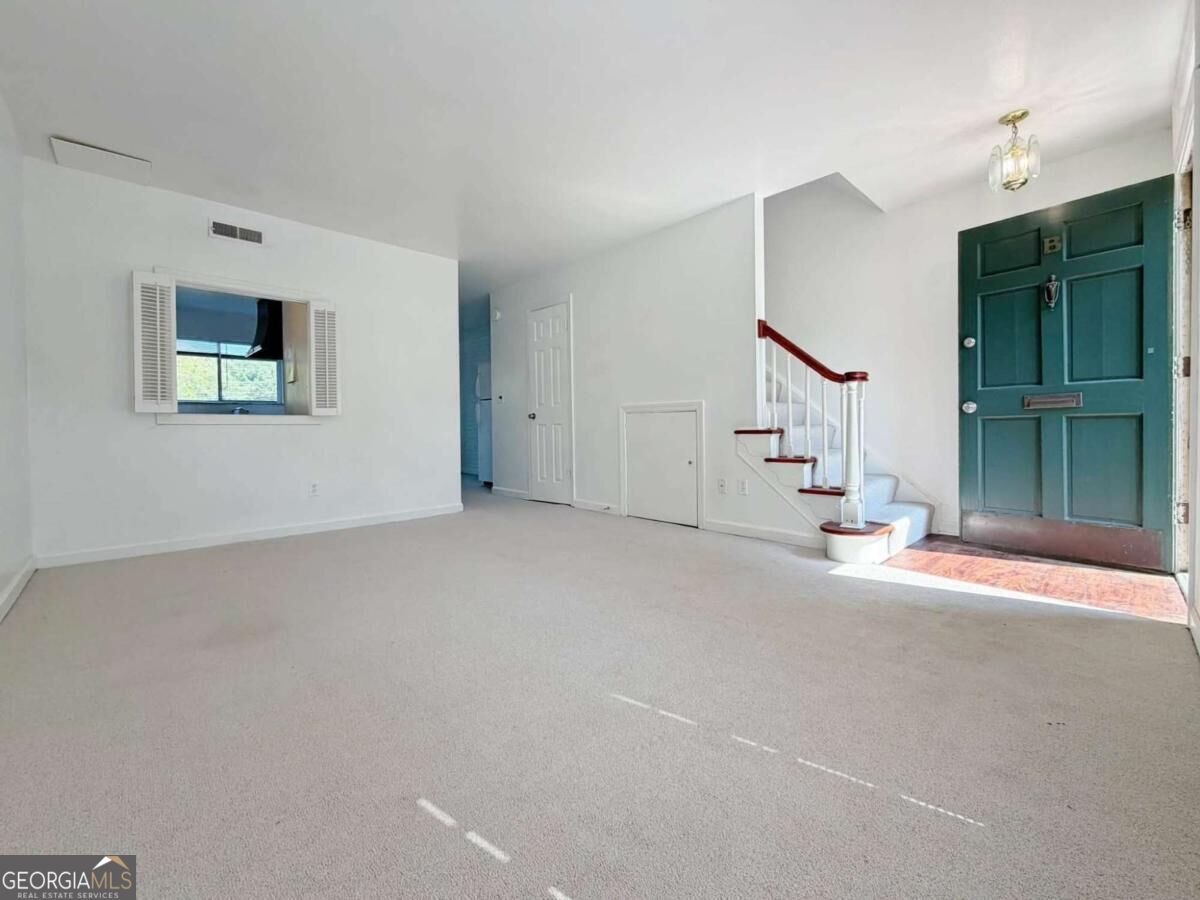 3079 Colonial Way # B Property Photo 1