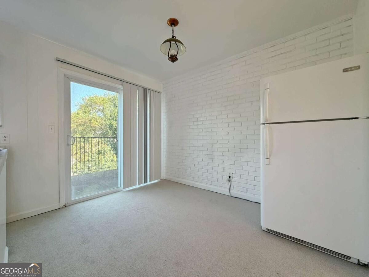 3079 Colonial Way # B Property Photo 16