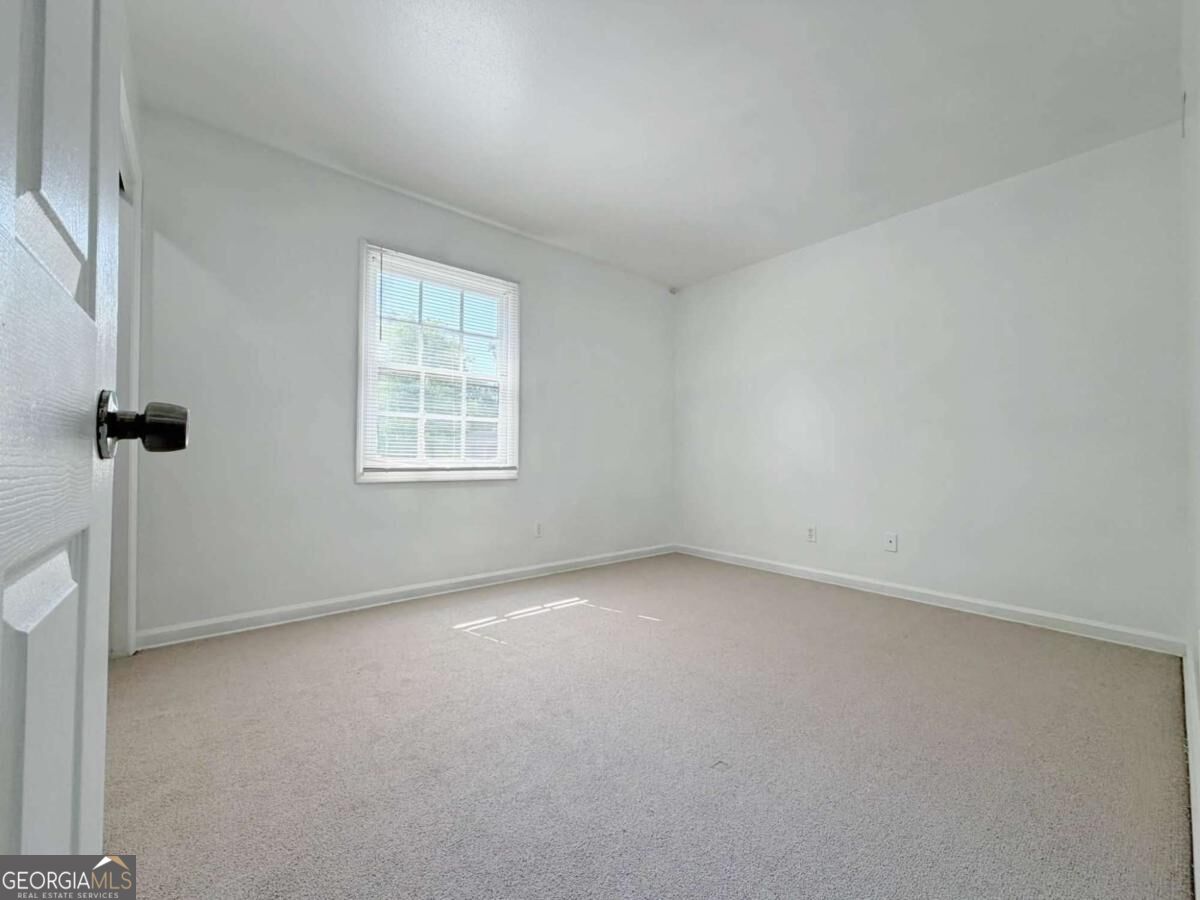 3079 Colonial Way # B Property Photo 24