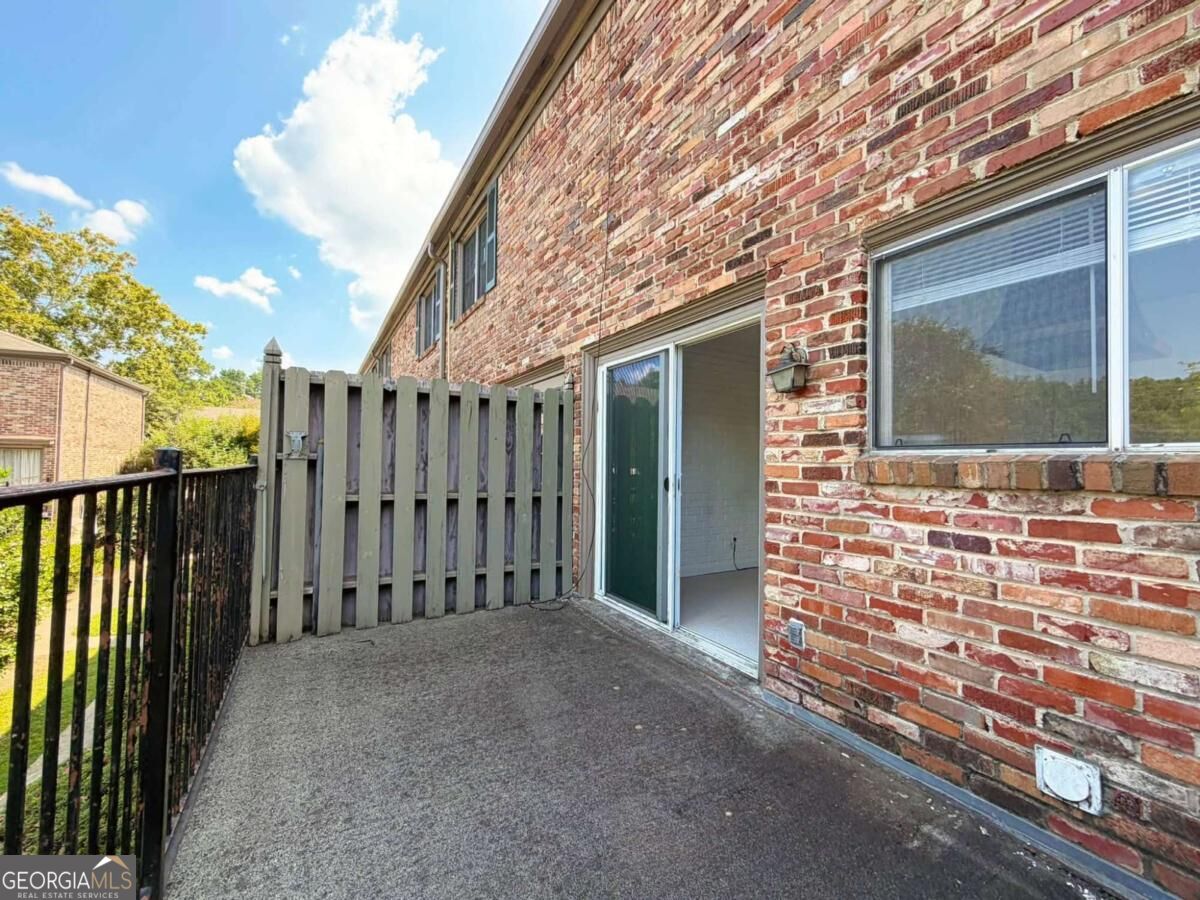 3079 Colonial Way # B Property Photo 27