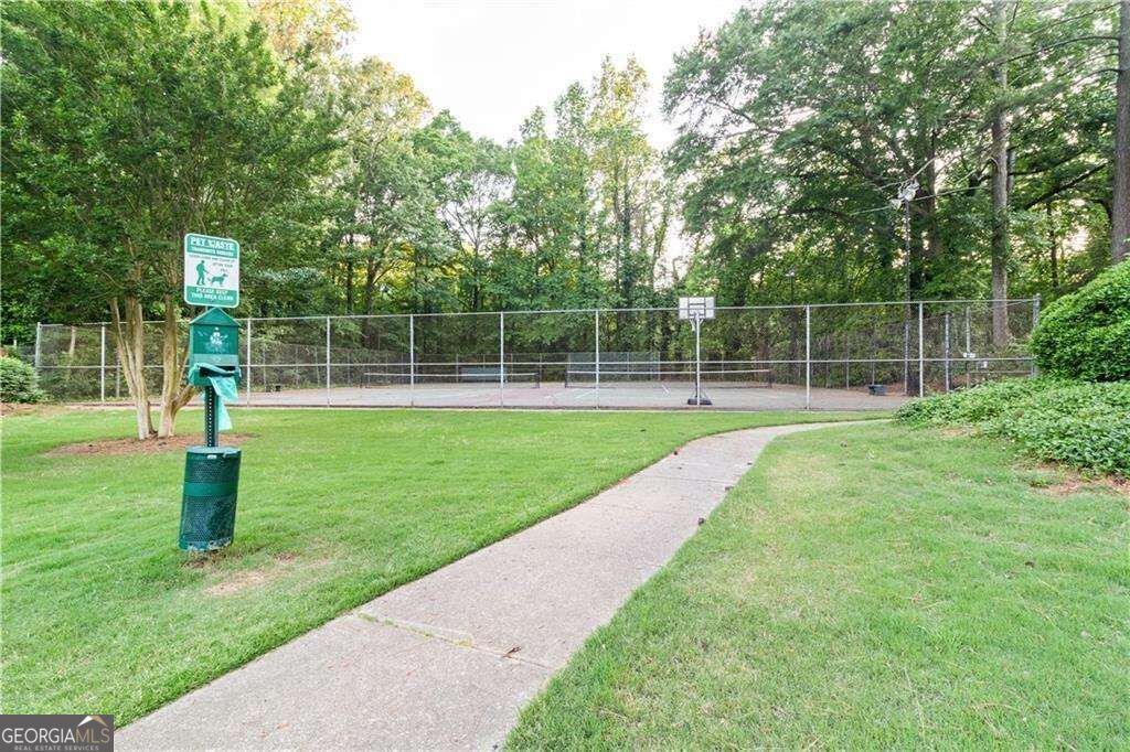3079 Colonial Way # B Property Photo 35