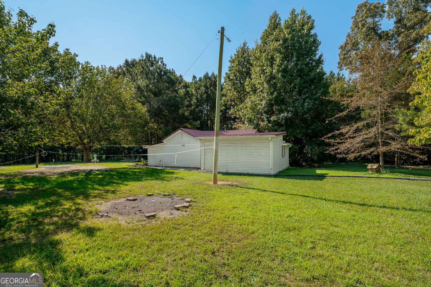 72 48 Burns Drive Property Photo 4