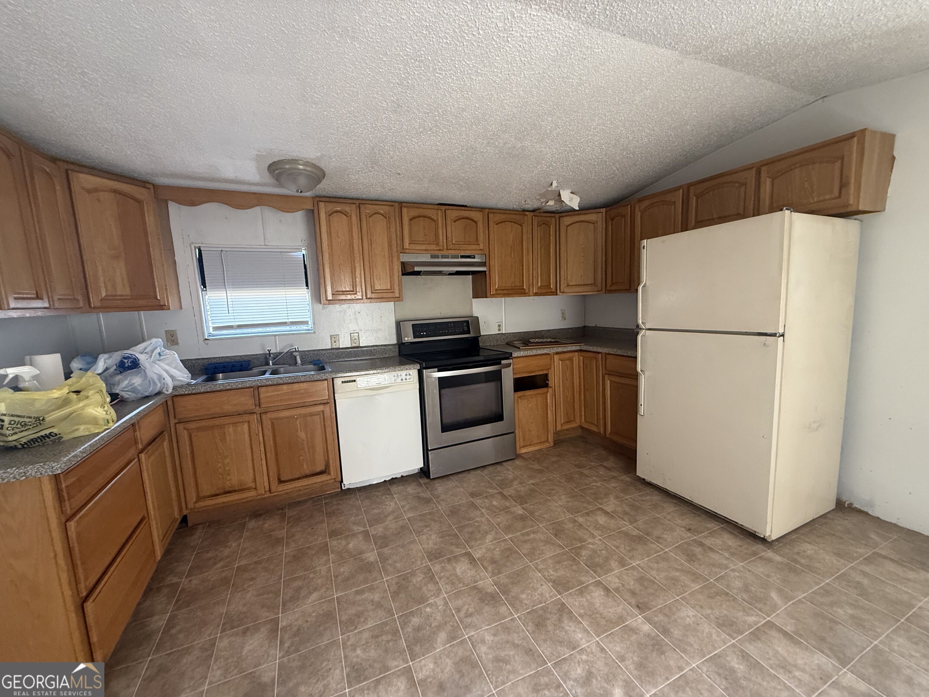 72 48 Burns Drive Property Photo 12