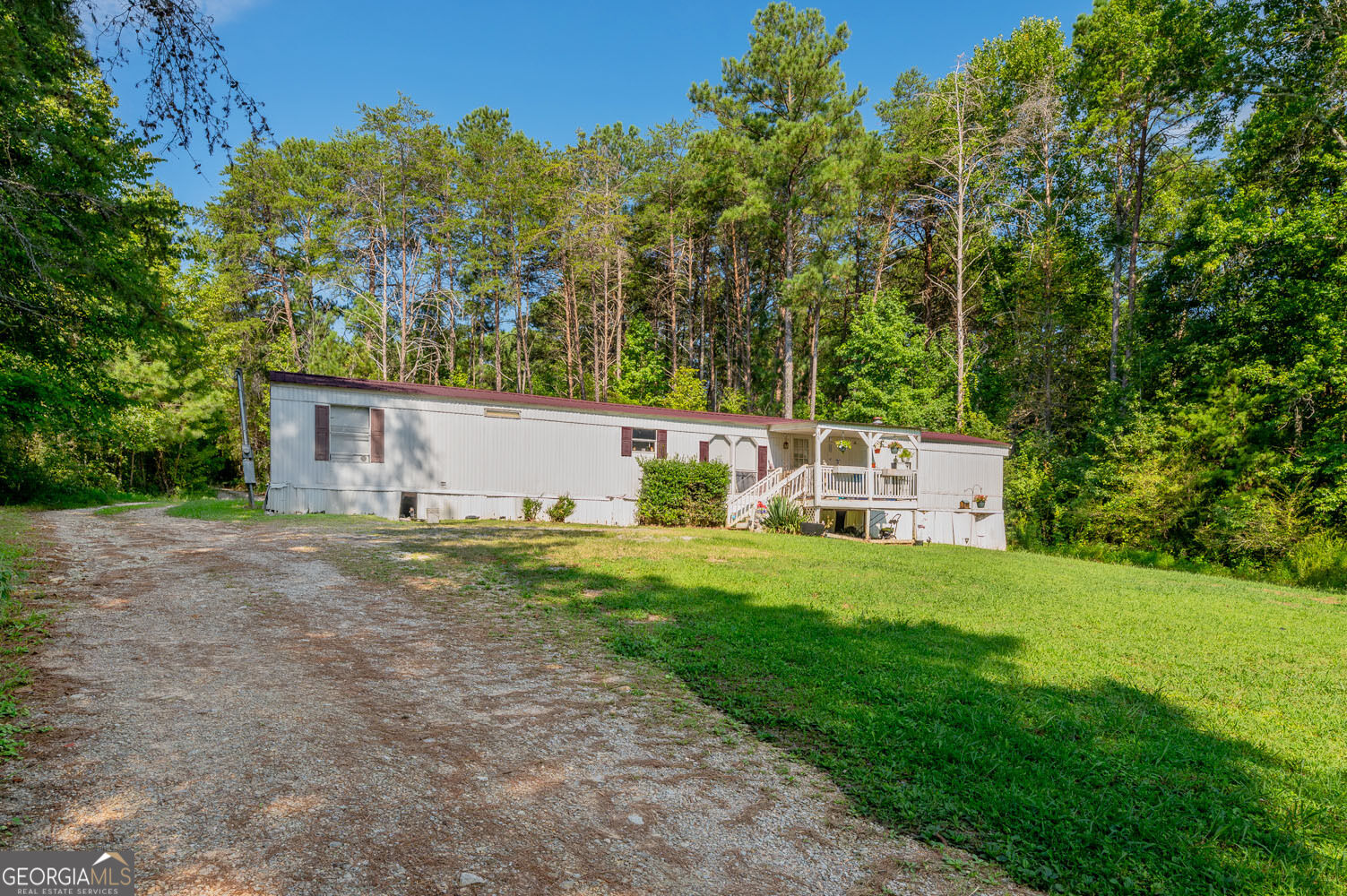 72 48 Burns Drive Property Photo 18