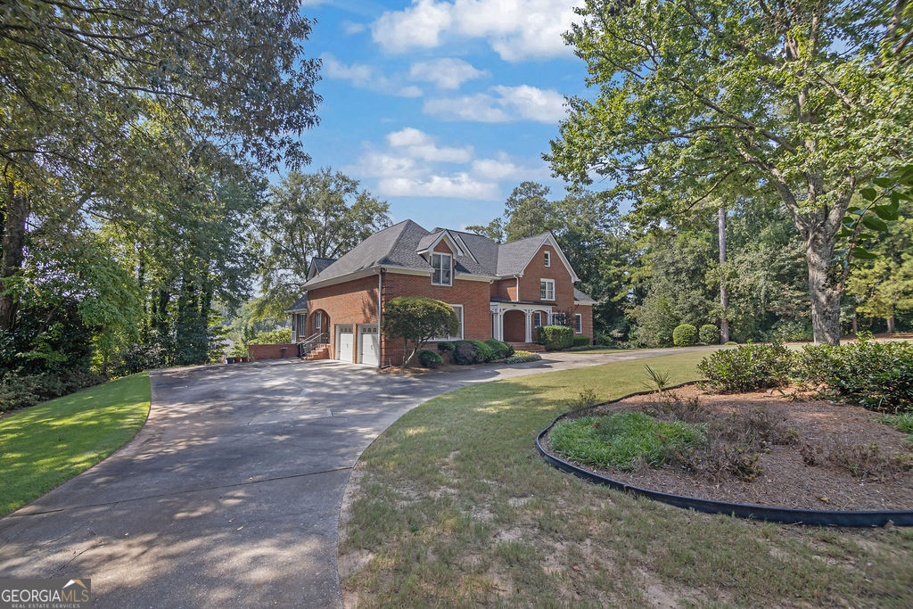 3129 Pier I Property Photo 10