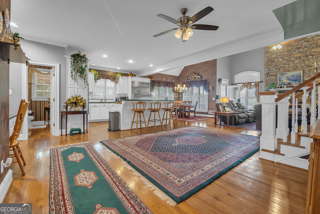 3129 Pier I Property Photo 23