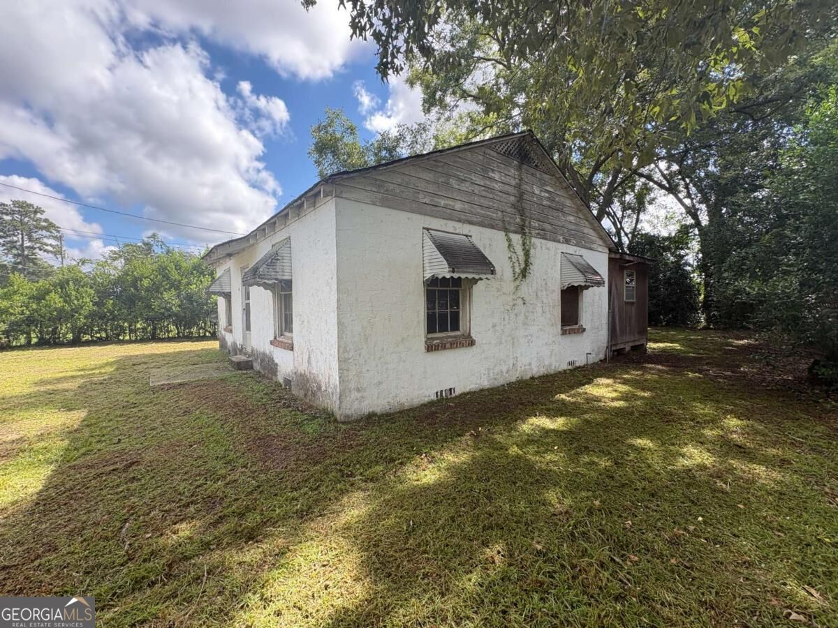 404 Riley Street Property Photo 1