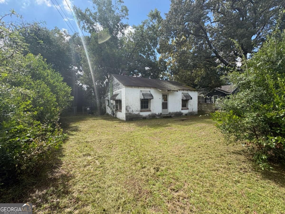 404 Riley Street Property Photo 5