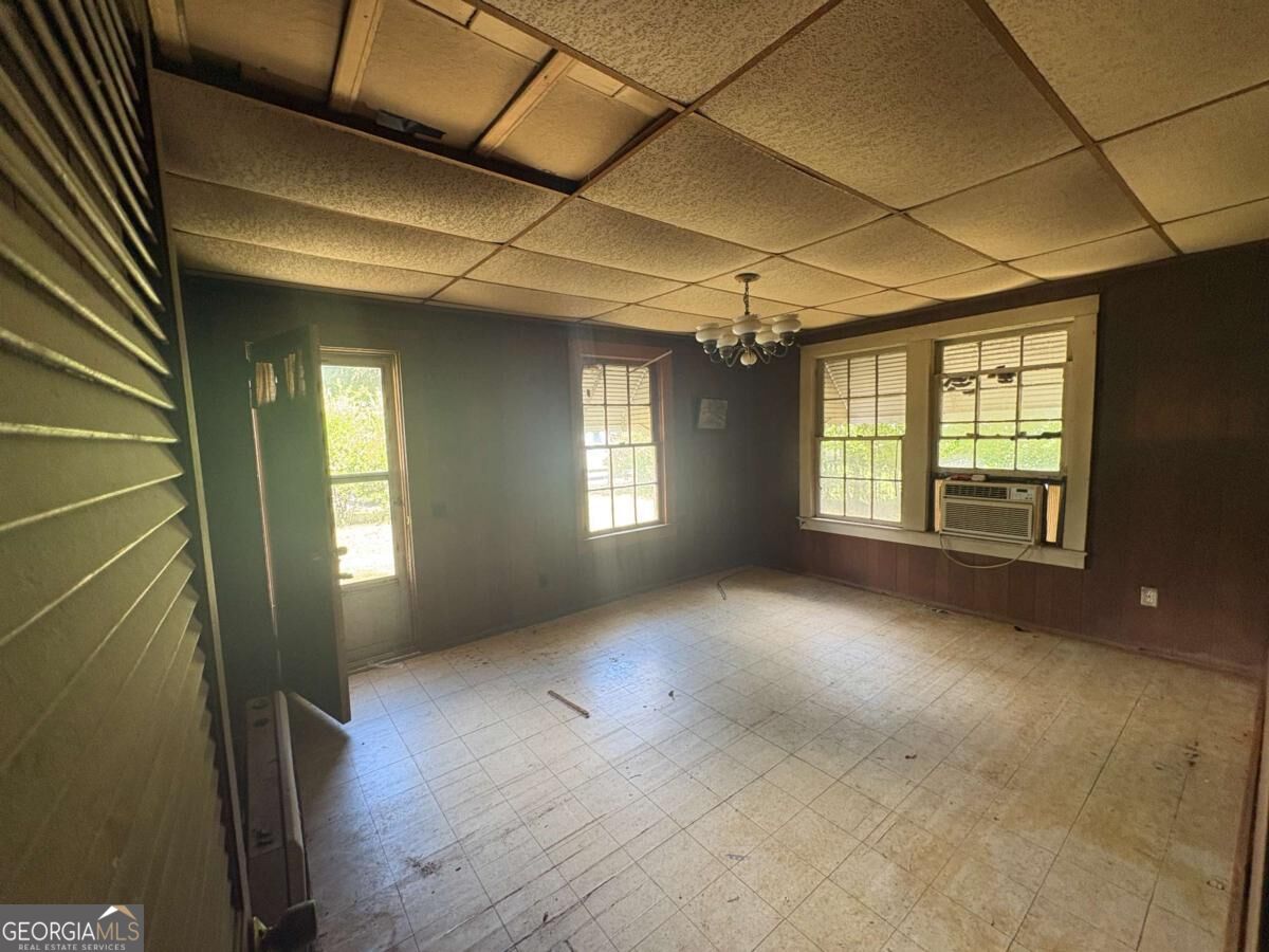 404 Riley Street Property Photo 15