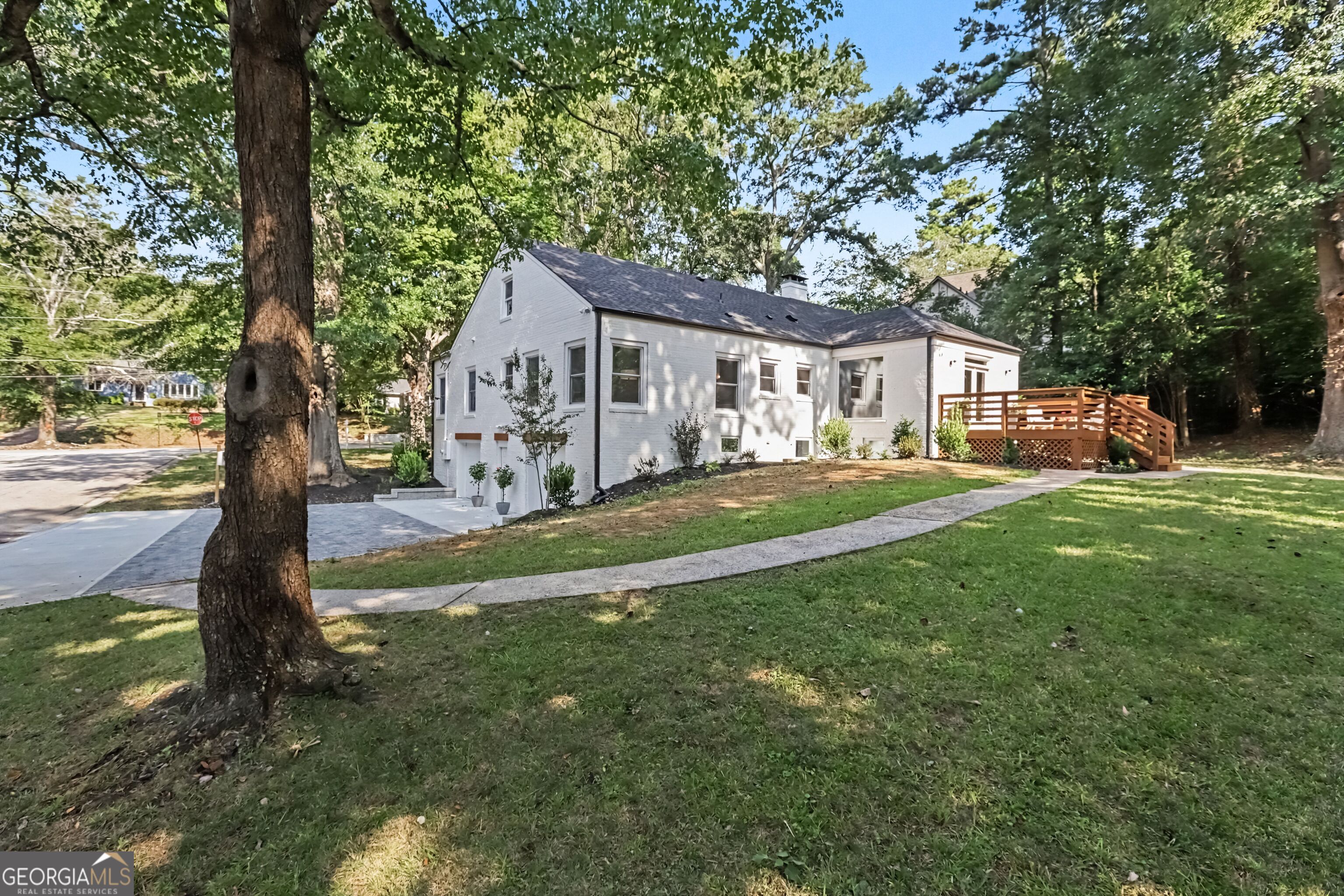 1929 Lenox Road Ne Property Photo 64