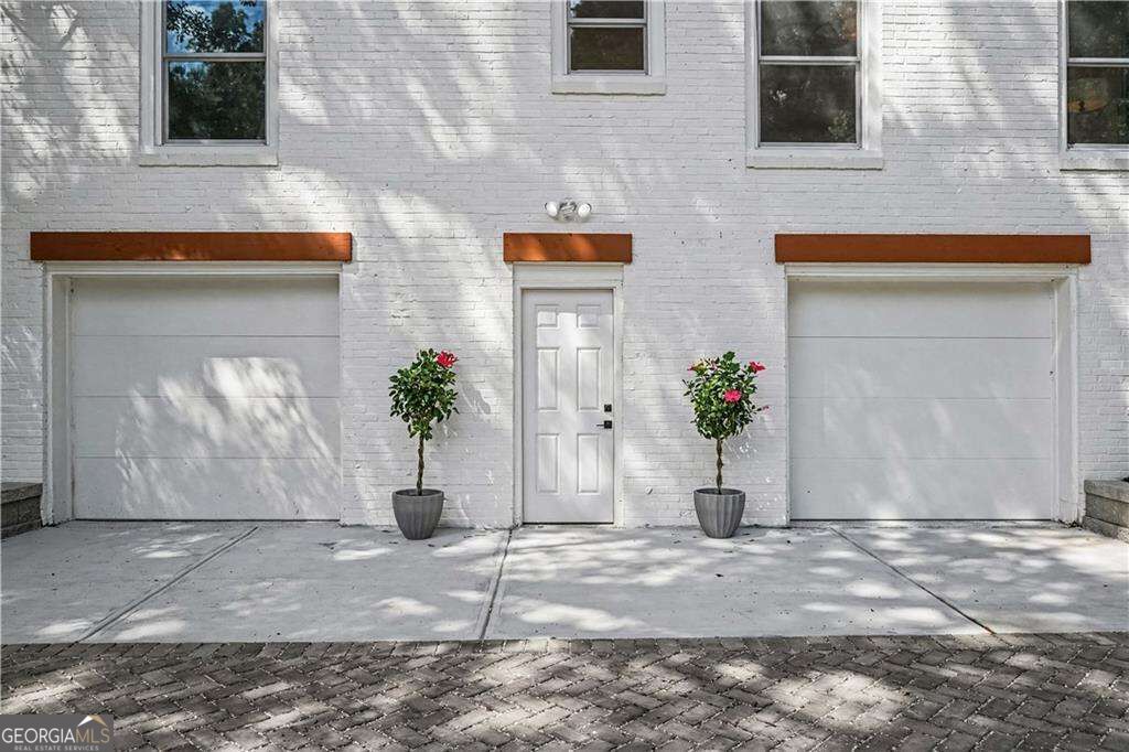 1929 Lenox Road Ne Property Photo 66