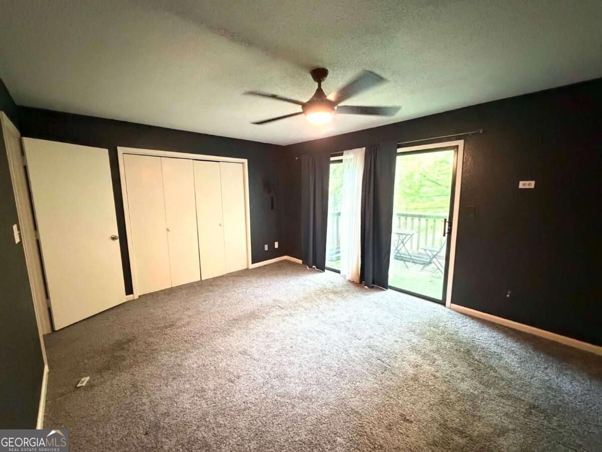 3044 Steeplechase Drive Property Photo 9