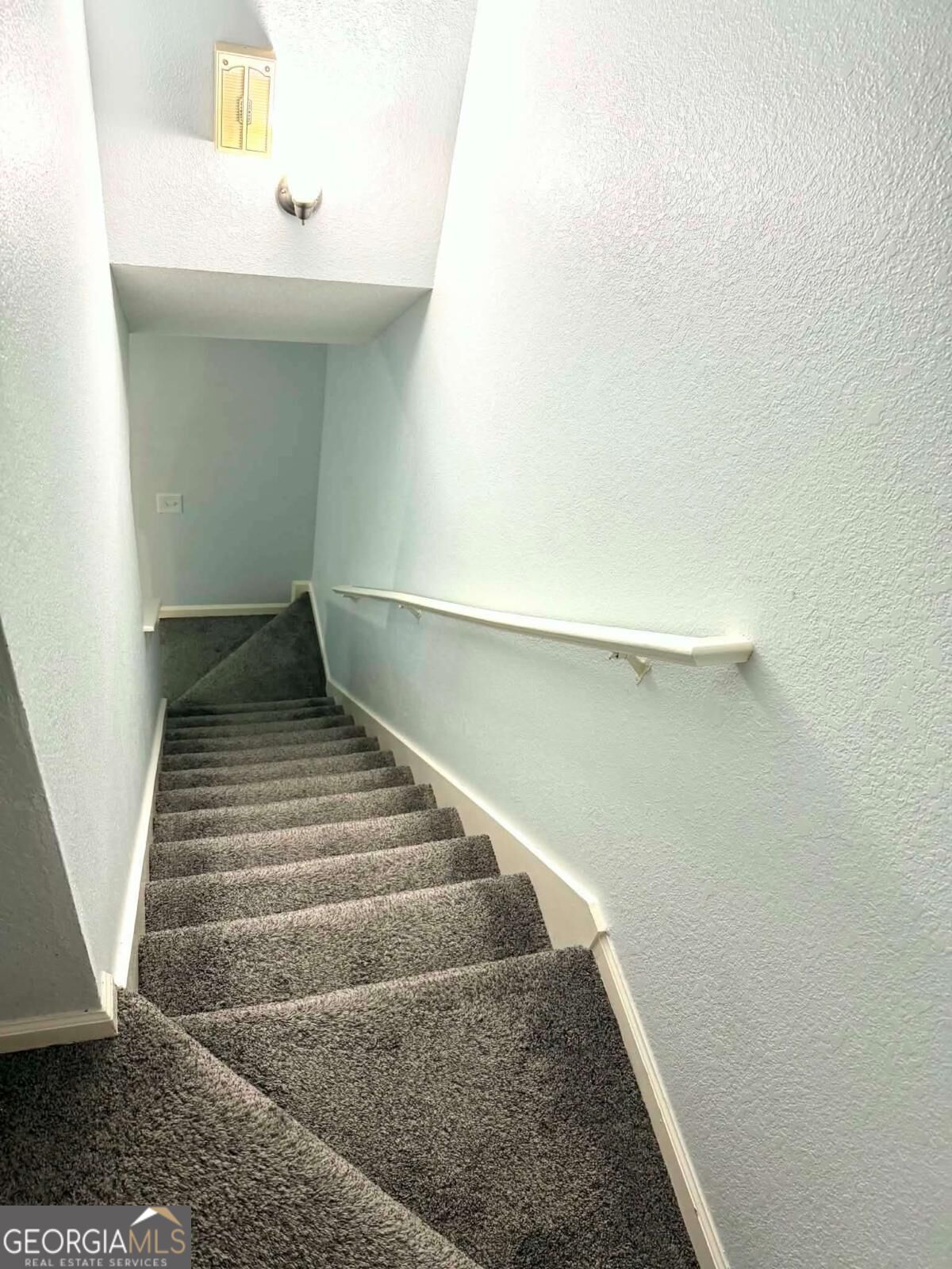 3044 Steeplechase Drive Property Photo 15