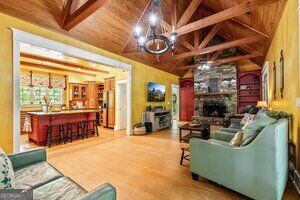 357 Shady Creek Trail Property Photo 17