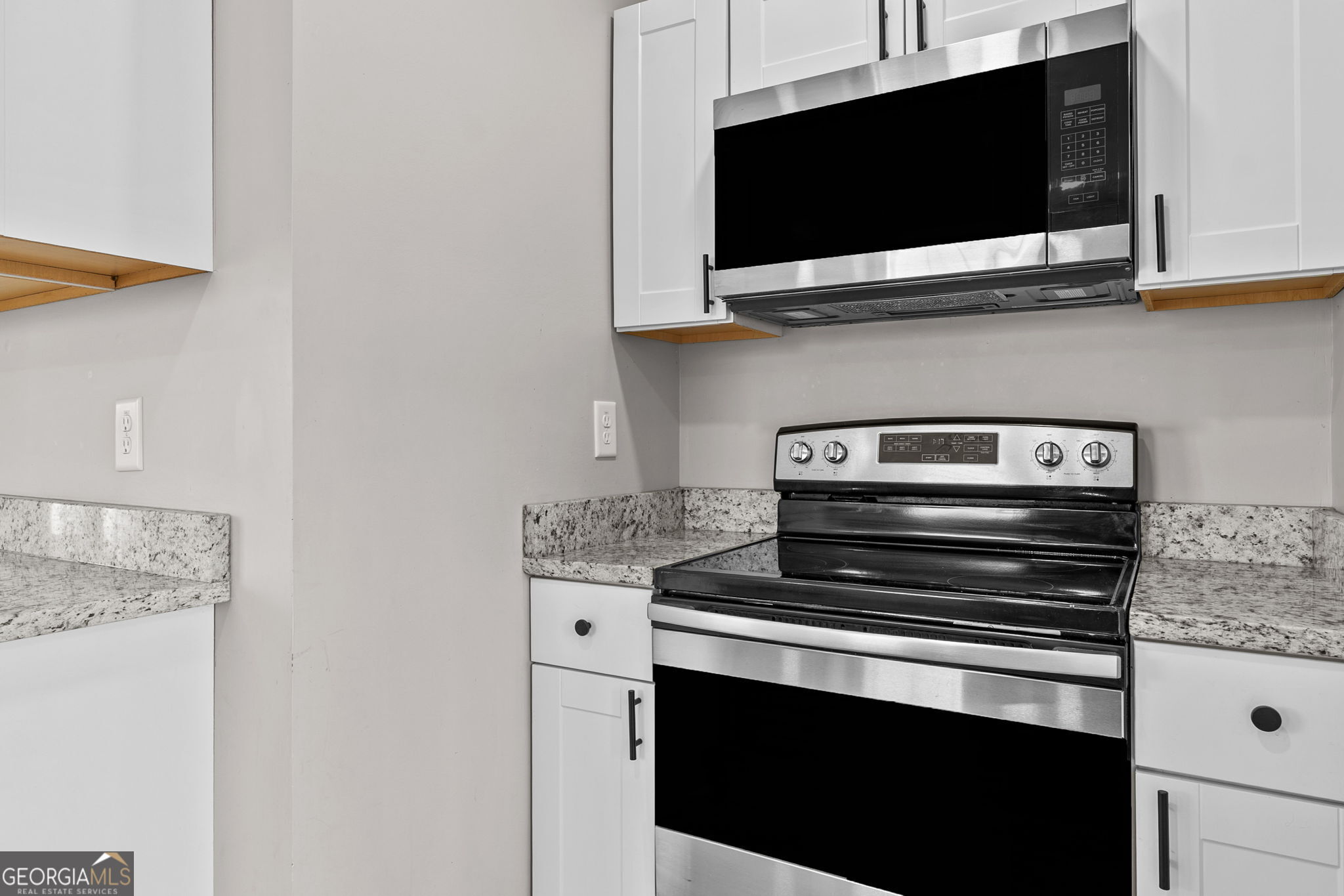 261 Lagrange Street Property Photo 19