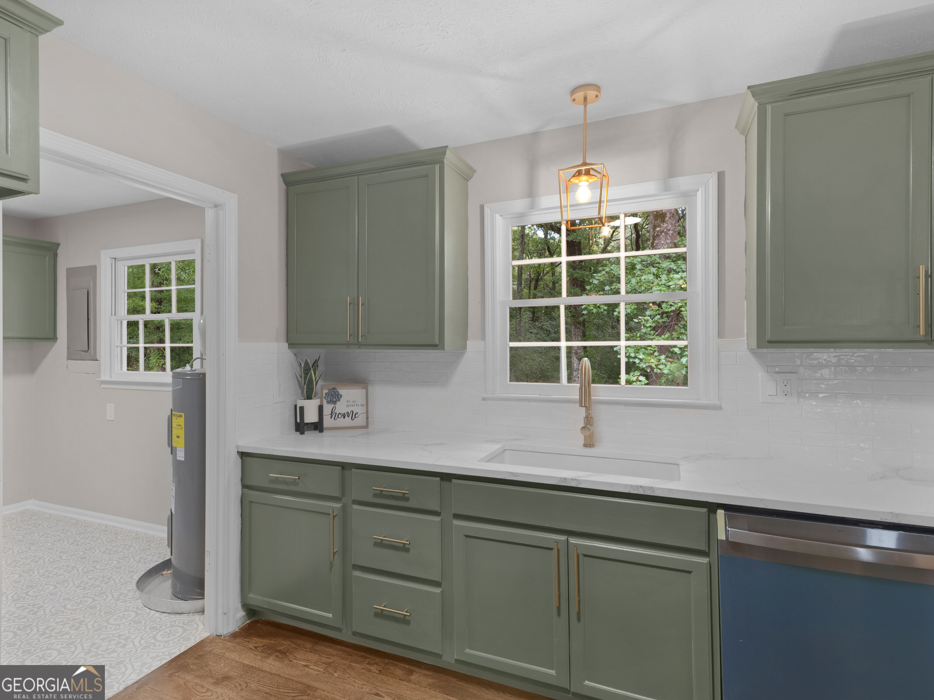 2172 Garner Road Property Photo 14