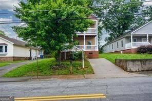 42 Weyman Avenue Sw Property Photo 16