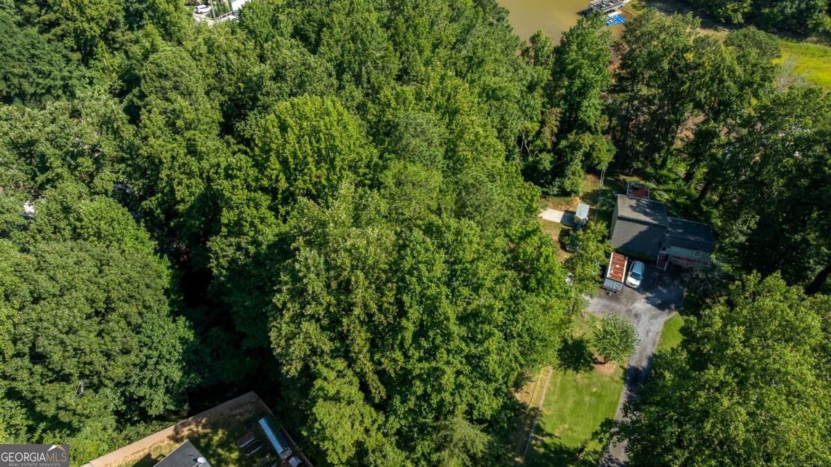 6182 Hutchins Drive Property Photo 3