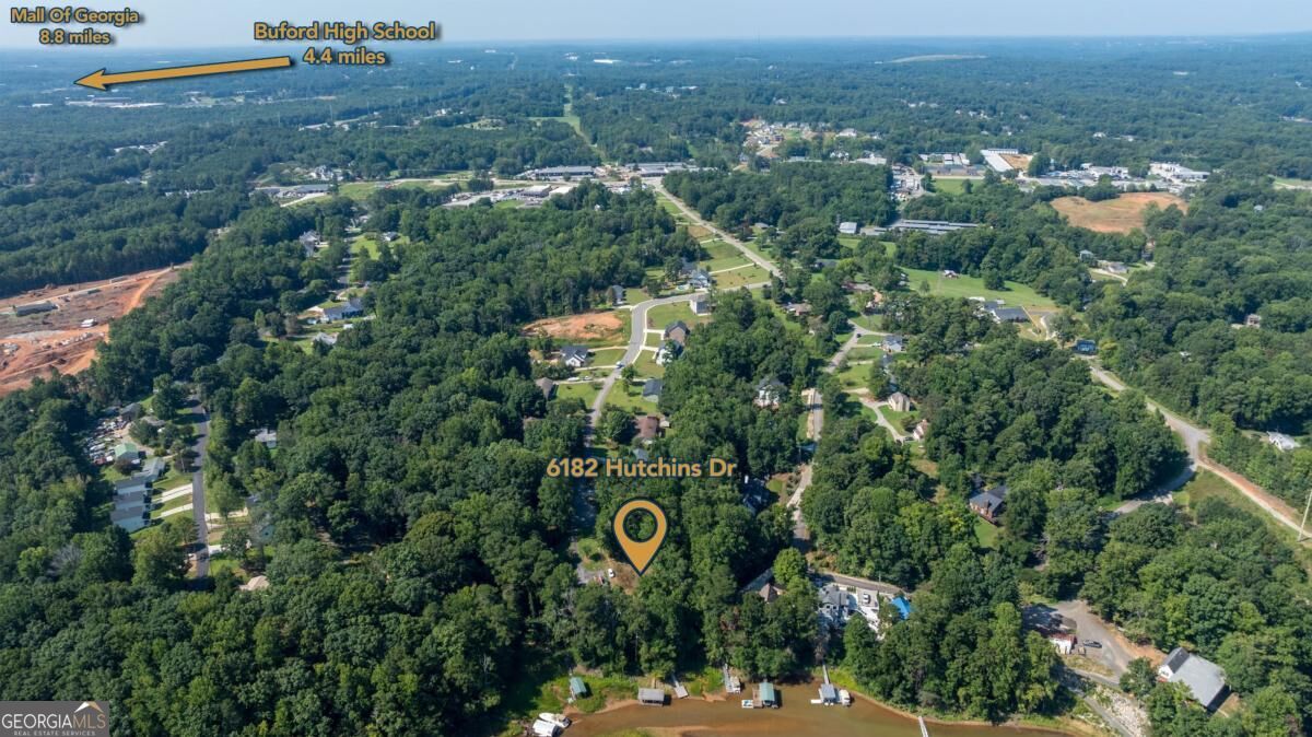 6182 Hutchins Drive Property Photo 17