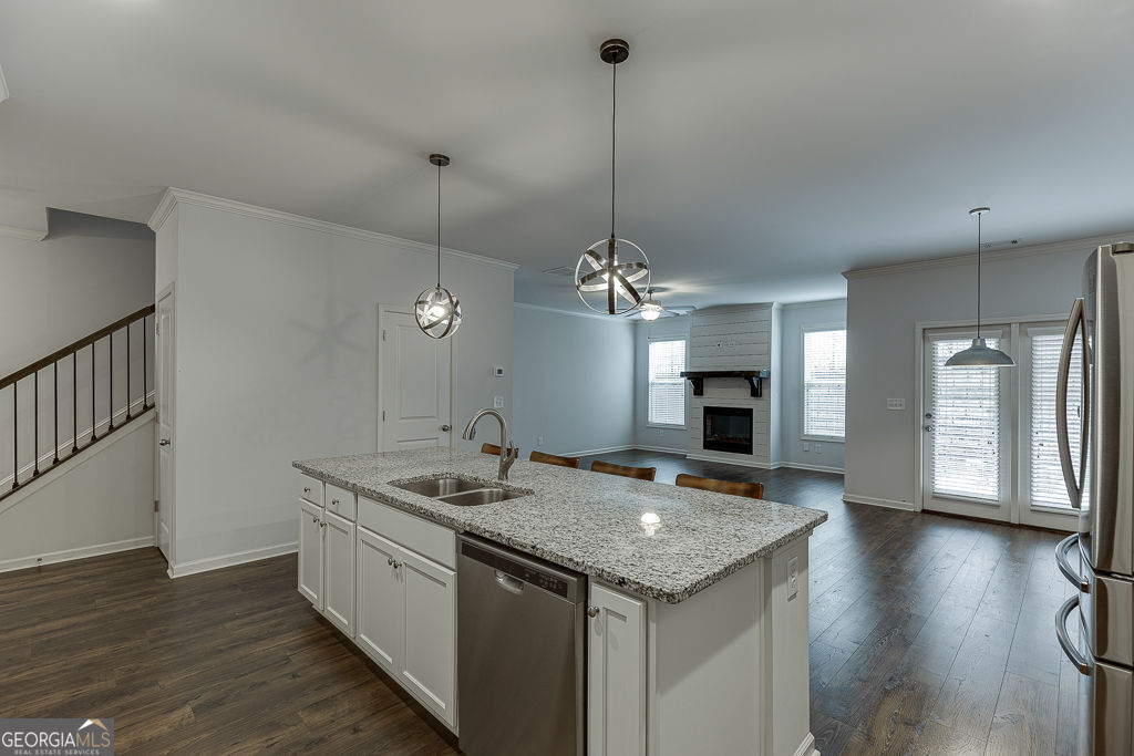 5634 Parkview Lane Property Photo 7
