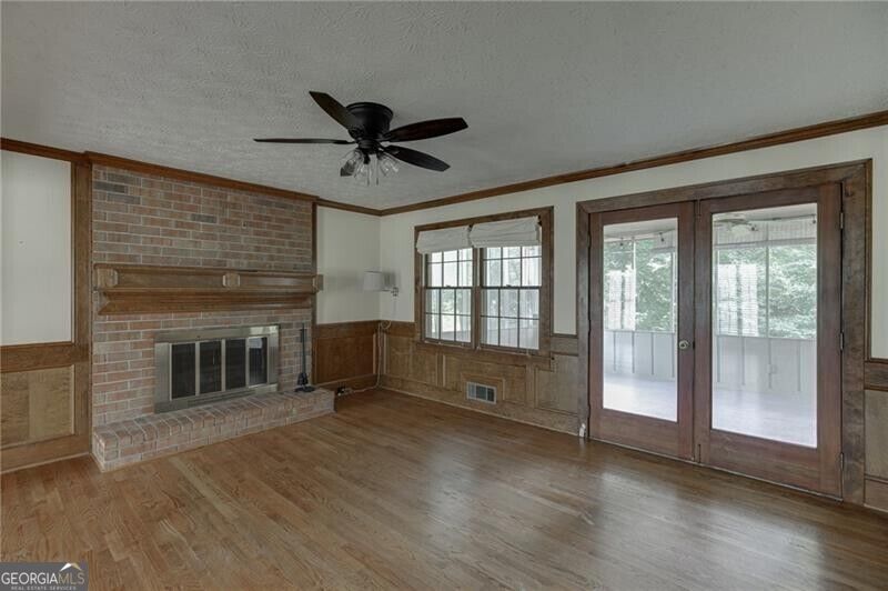 766 Chesterfield Drive Property Photo 8