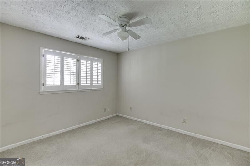 766 Chesterfield Drive Property Photo 25