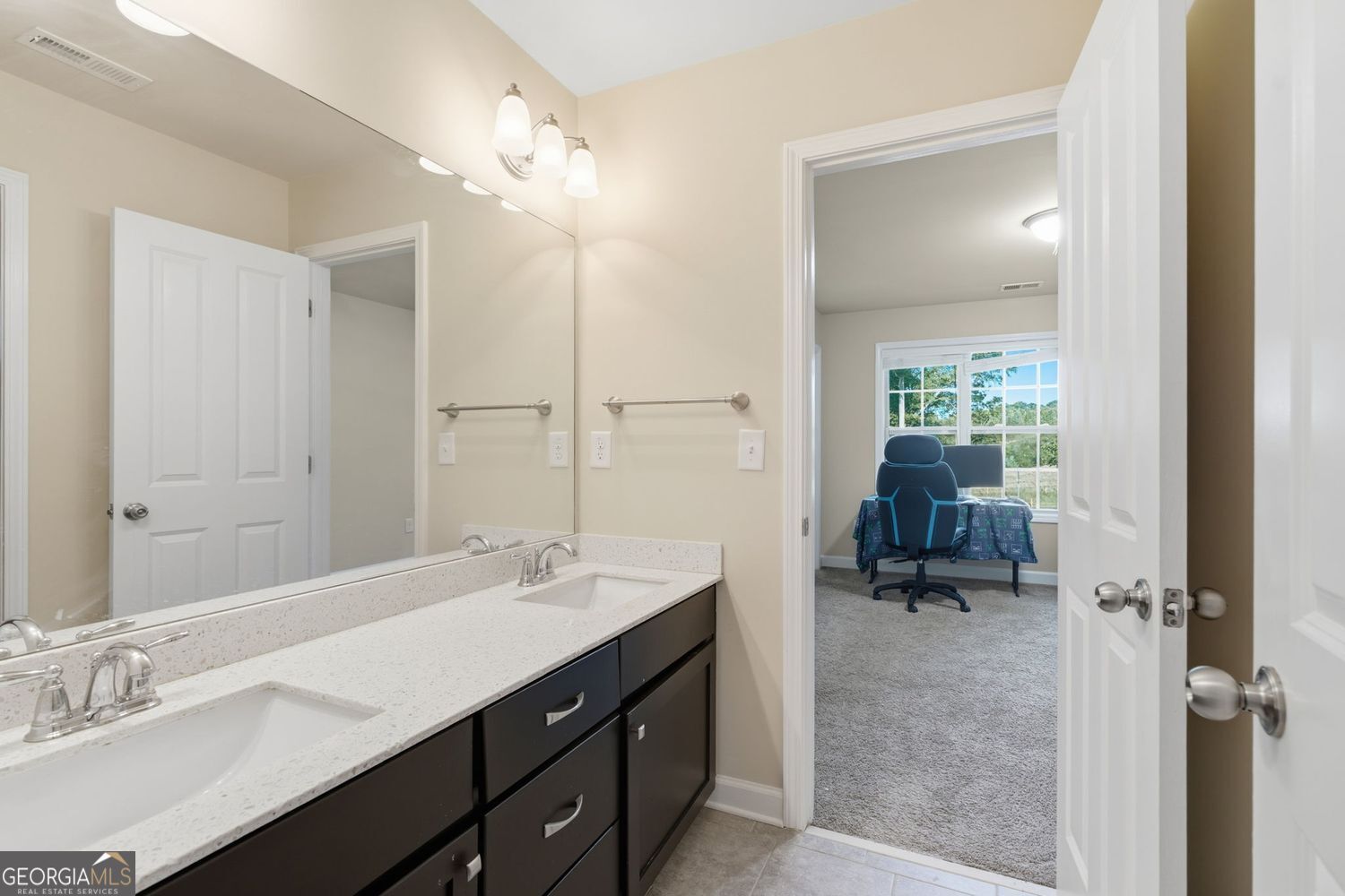 7565 Scarlet Drive Property Photo 31