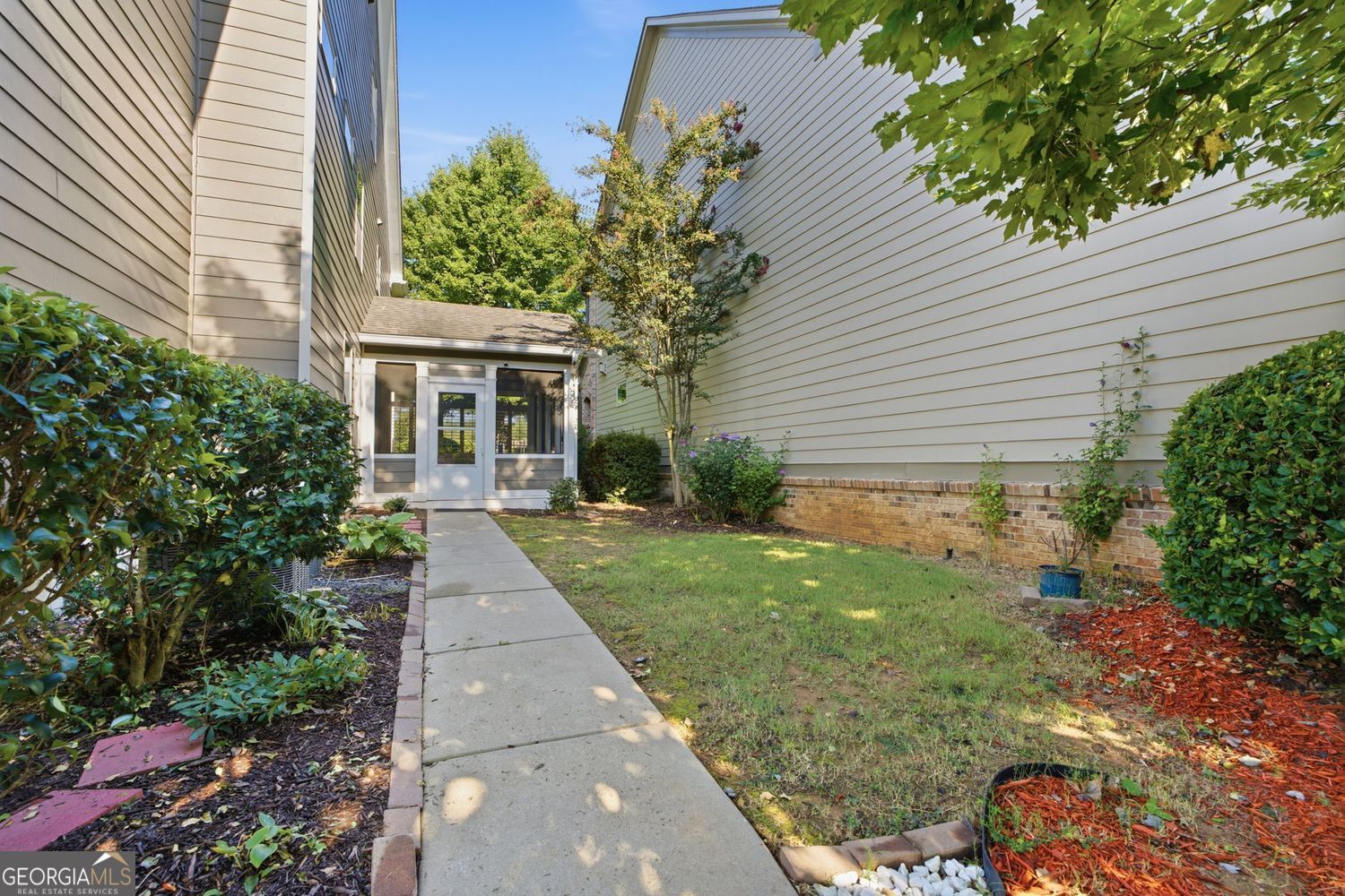 7565 Scarlet Drive Property Photo 45