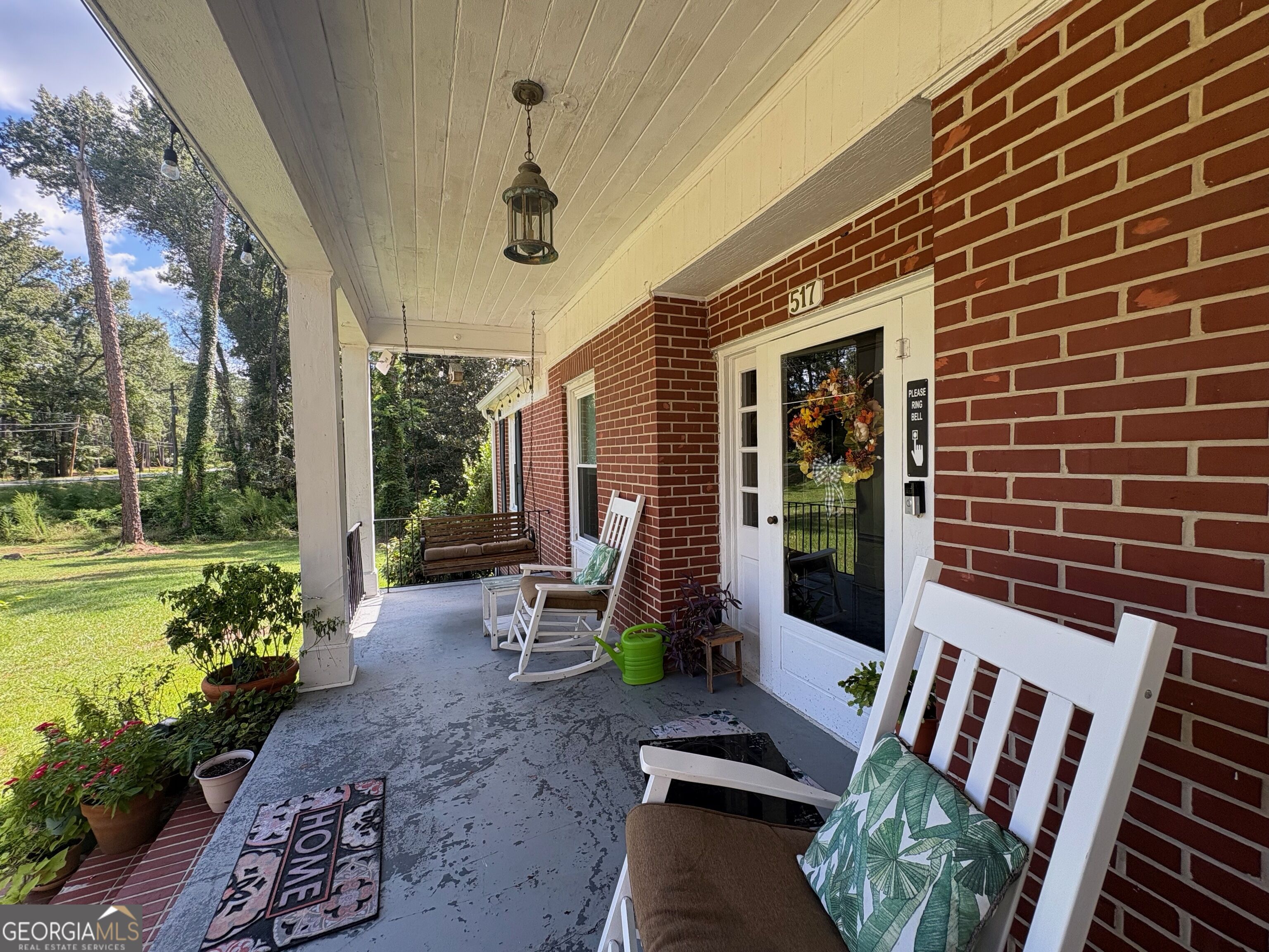 517 N Main Street Property Photo 2