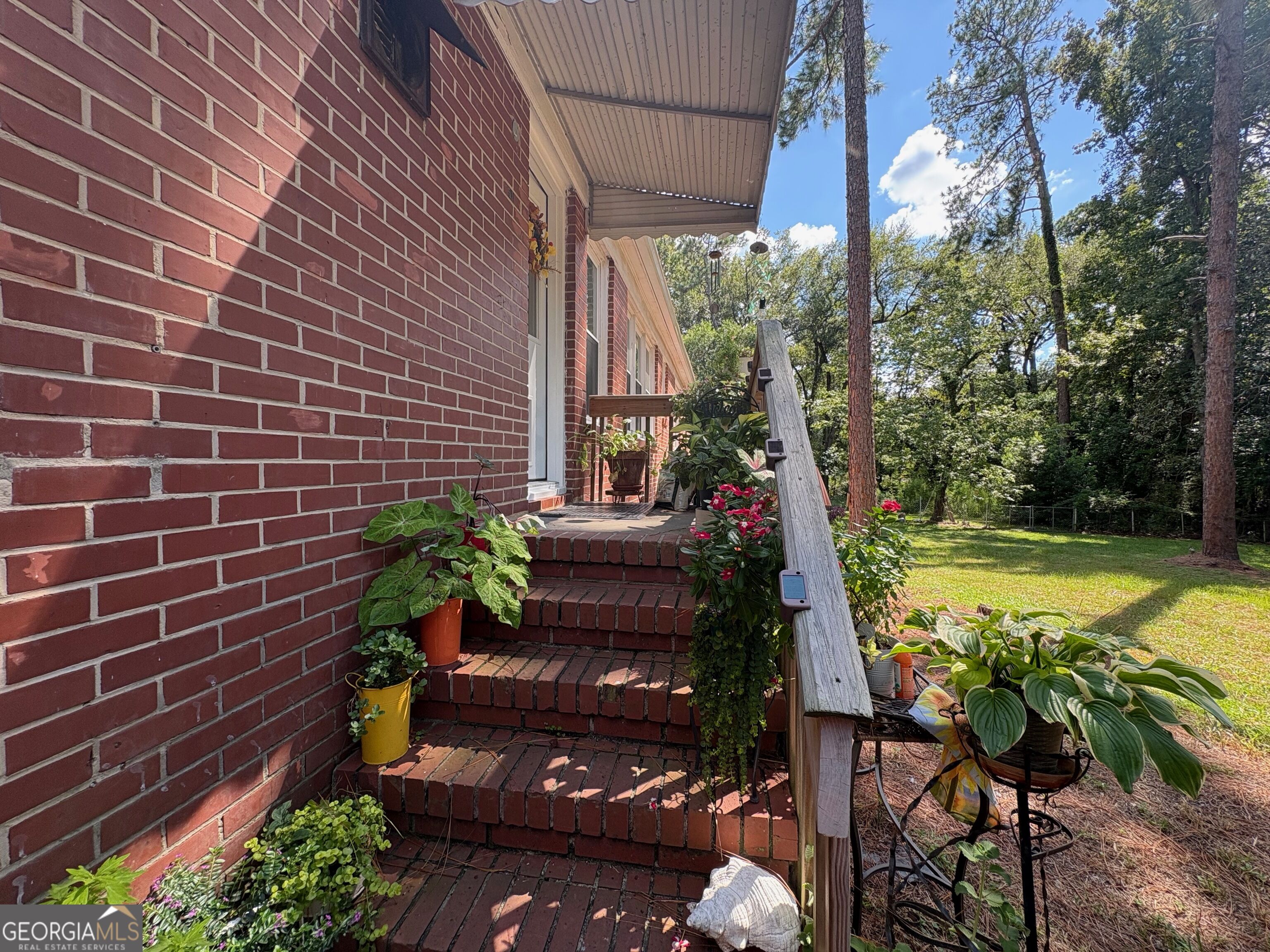 517 N Main Street Property Photo 27