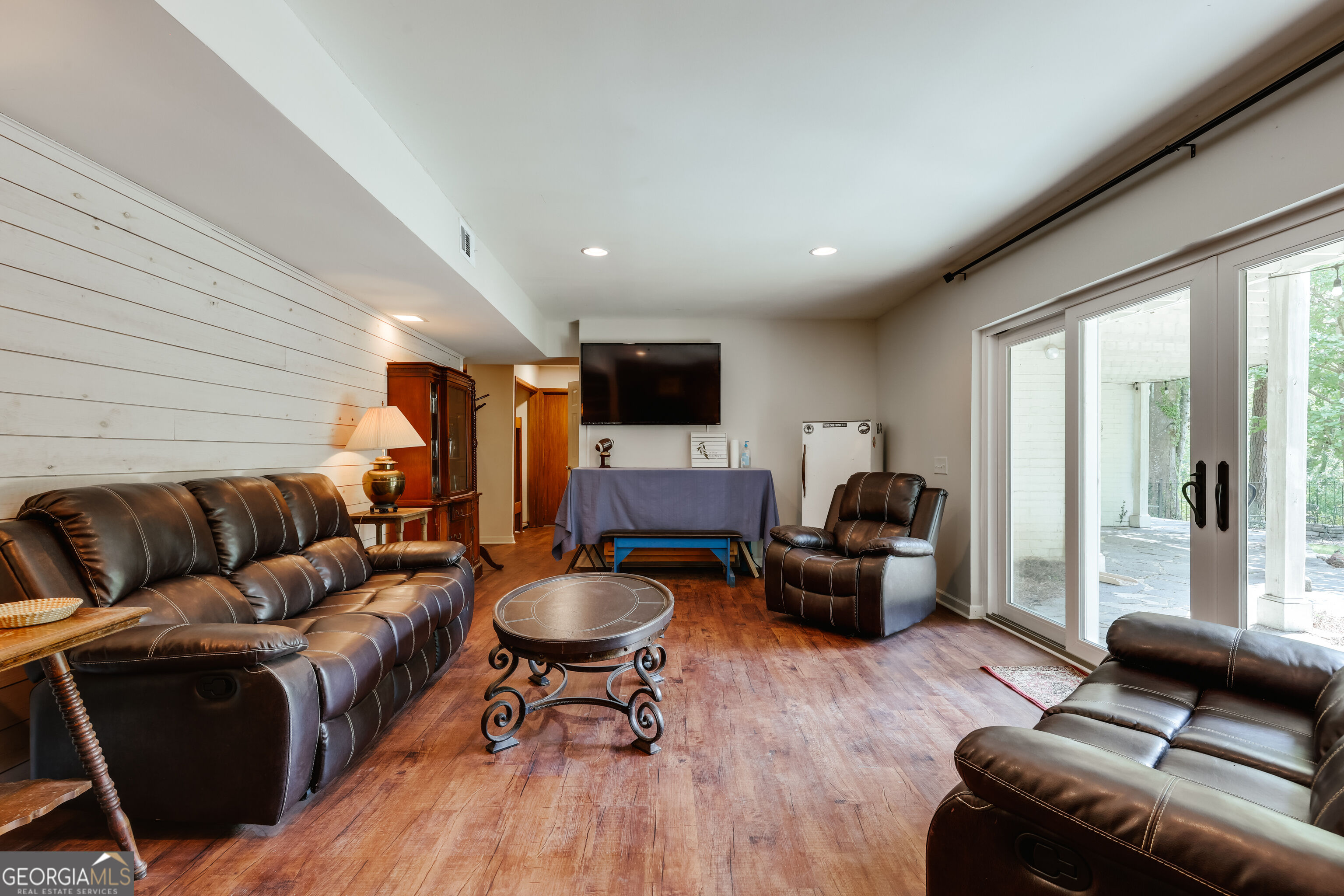 198 Xavier Drive Property Photo 44