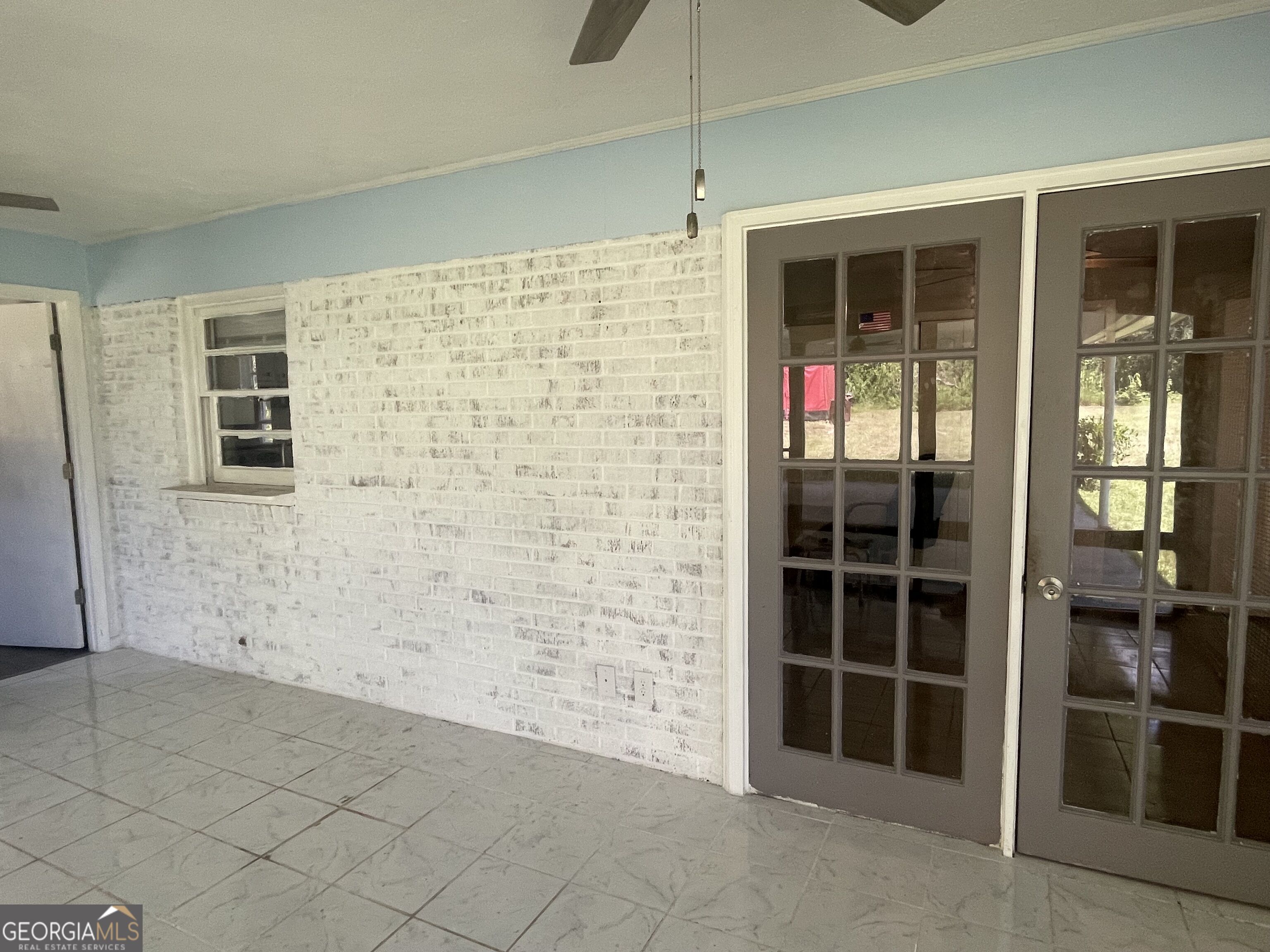 912 Jungle Road Property Photo 17