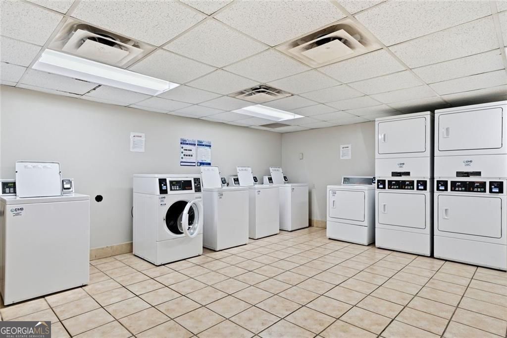 2479 Peachtree Road Ne # 303 Property Photo 19